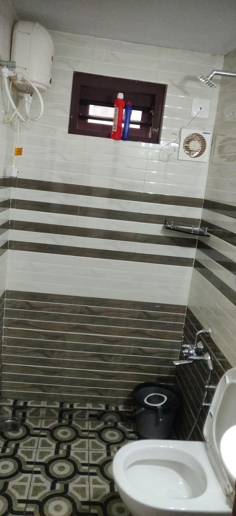 קאלפטה Dolphin Enclave Service Studio Apartments מראה חיצוני תמונה