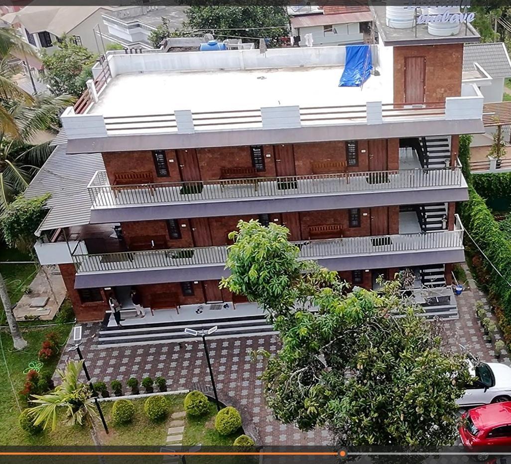 קאלפטה Dolphin Enclave Service Studio Apartments מראה חיצוני תמונה